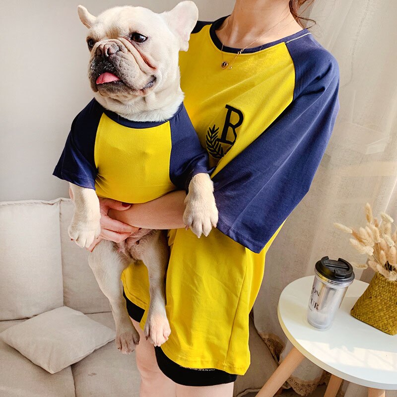 B Oversized T-Shirt Matching for Owner and Pet